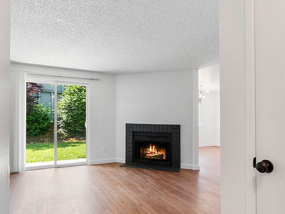 5th image of 9910 132nd Street Ct E Unit C