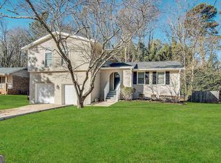 2317 Emerald Springs Dr, Decatur, GA 30035