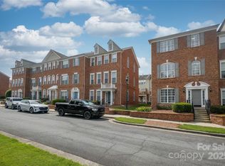 11123 Waxberry Dr, Charlotte, NC 28277