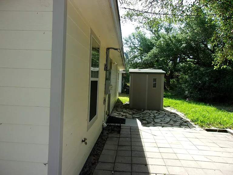 144 Palm St — Photo 10