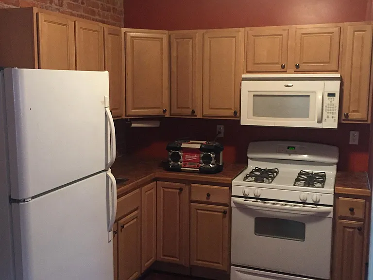 108 Brandywine Ave #A — Photo 2