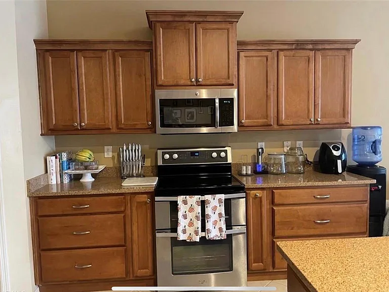 627 SW 47th Ter #627 — Photo 22