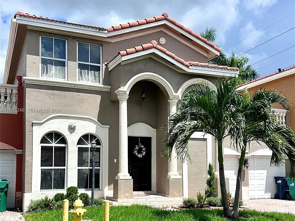 10809 NW 51st Trl