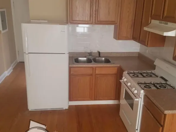 6626-28 W Cermak Rd S #2140-44, Berwyn, IL 60402