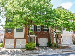 2201 Landing Walk Dr, Duluth, GA 30097