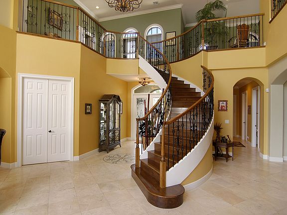 Dramatic Foyer & Staircase