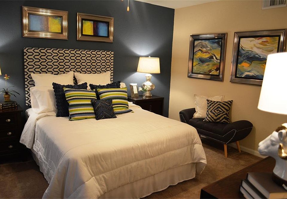 1st image of 10885 Braes Bend Dr #10885