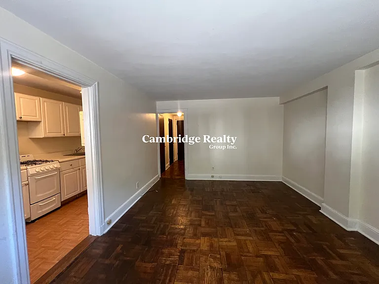 36 Highland Ave #T — Photo 2