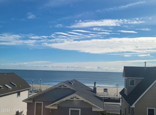 15 Garfield Ave APT 404, Avon By The Sea, NJ 07717