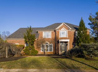 3803 Flowering Grove Ct, Louisville, KY 40241
