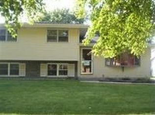 1524 Swift St, Hobart, IN 46342