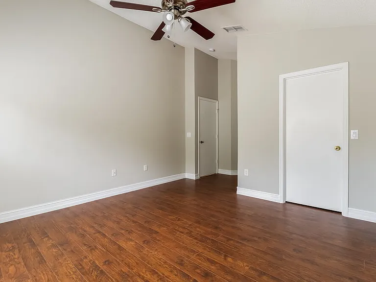 1802 Meadow Pond Way — Photo 10