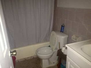 77 NW 77th St APT 10, Miami, FL 33150