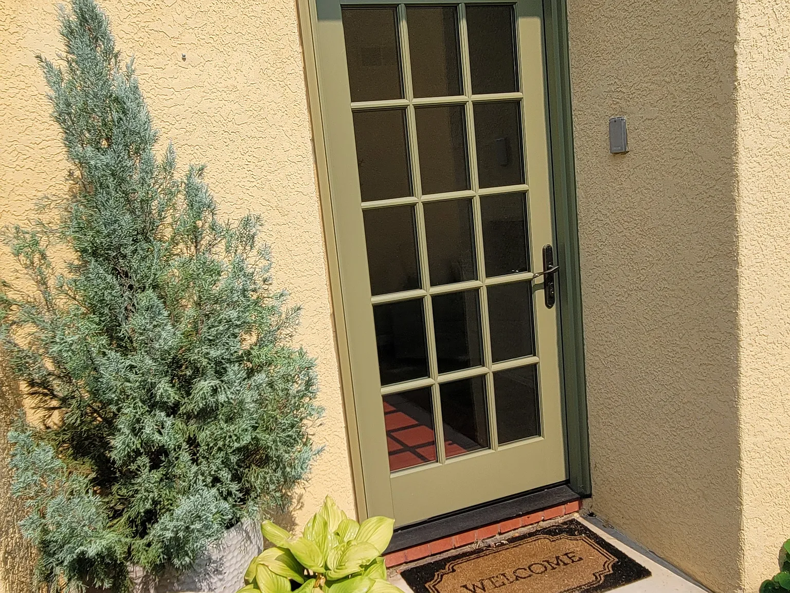 12800 Comanche Rd NE — Photo 3