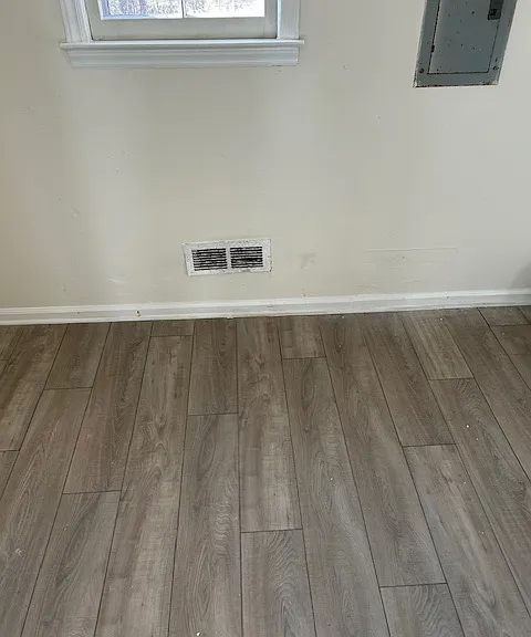 5939 Sullins Rd — Photo 7