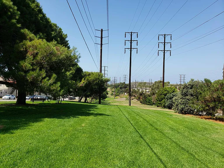 426 W Imperial Ave #D — Photo 15