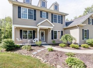 13235 Woodin Rd, Chardon, OH 44024