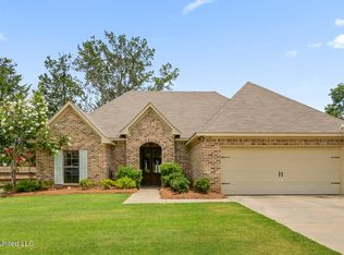 400 Cumberland Rdg, Madison, MS 39110