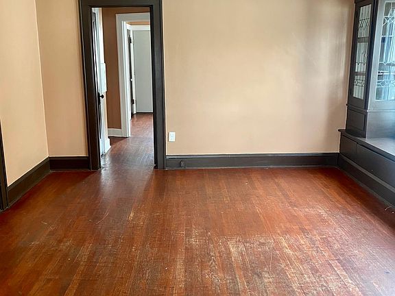 3rd image of 1294 E 137th St
