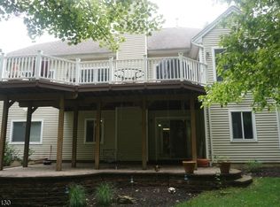 47 Otter Creek Rd, Skillman, NJ 08558