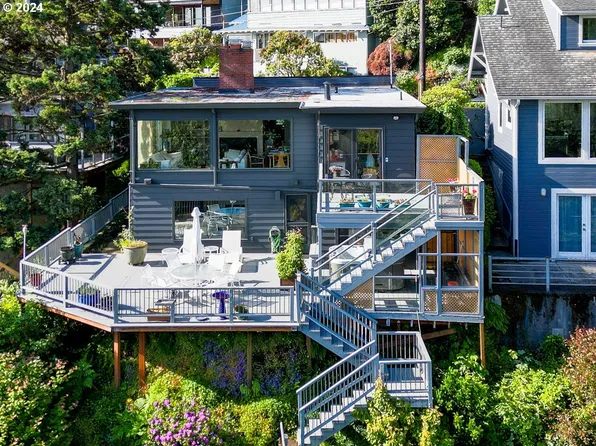 3968 SW Condor Ave, Portland, OR 97239