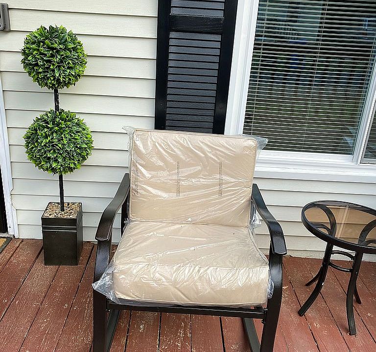 1st image of 828 Aubrey Ave