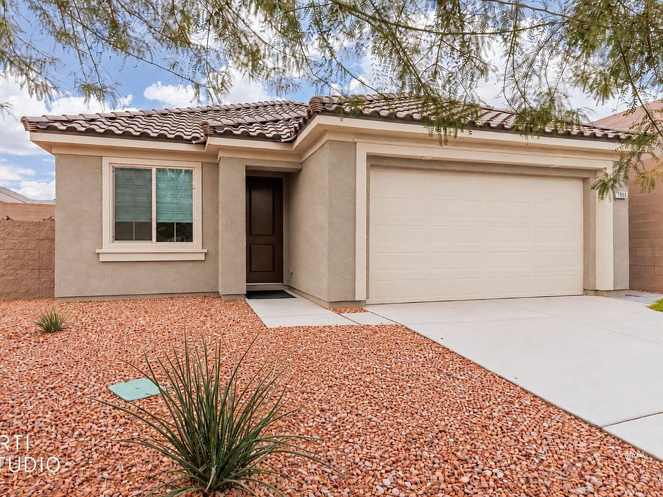1st image of 1365 Mariposa Way