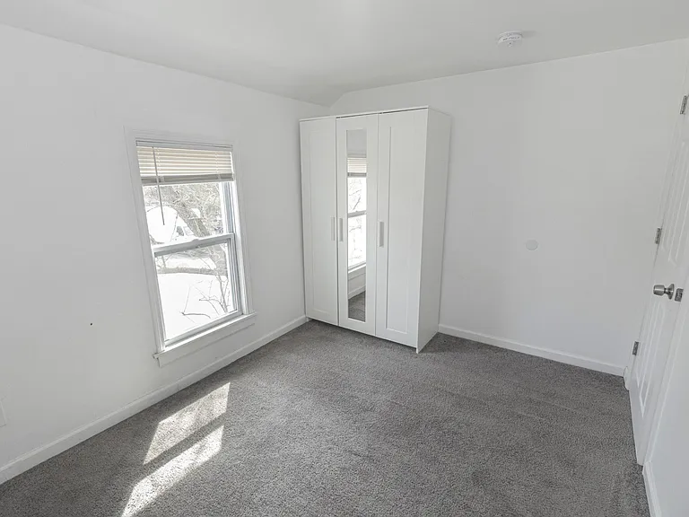 125 Bell St #B — Photo 9