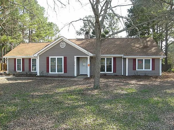 657 Tharpe Rd, Warner Robins, GA 31088