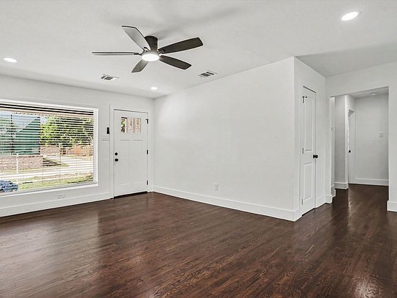 5th image of 1245 Derby Dr