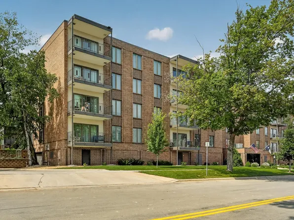 317 6th Ave SW APT 309, Rochester, MN 55902