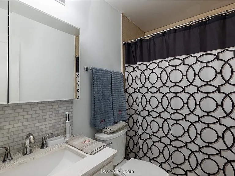 1725 Harvey Mitchell Pkwy S #412 — Photo 13