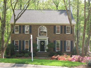 1447 Red Fox Run, Lilburn, GA 30047