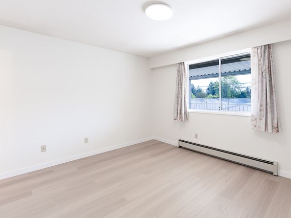 5 bedroom rental in Vancouver — photo 13