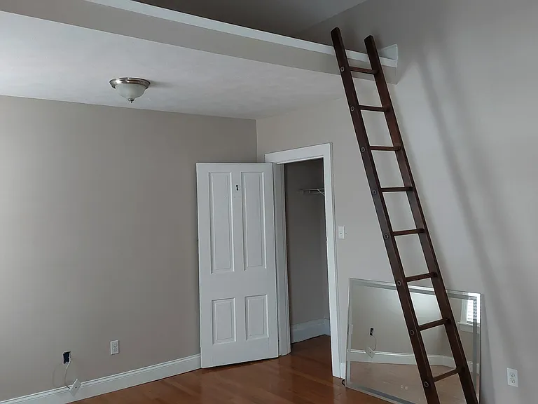 4790 Yew St — Photo 7