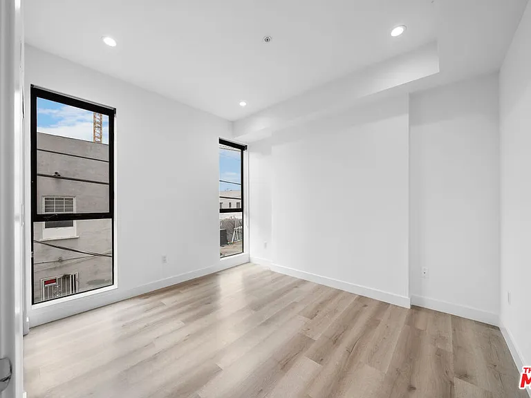 5612 Lexington Ave #204 — Photo 5