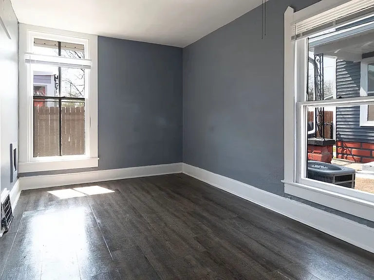 856 River Ave — Photo 13