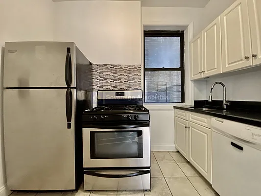 Rented by Sovereign Associates | media 8