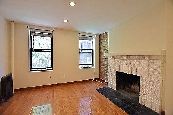 Rented by Bold New York | media 11