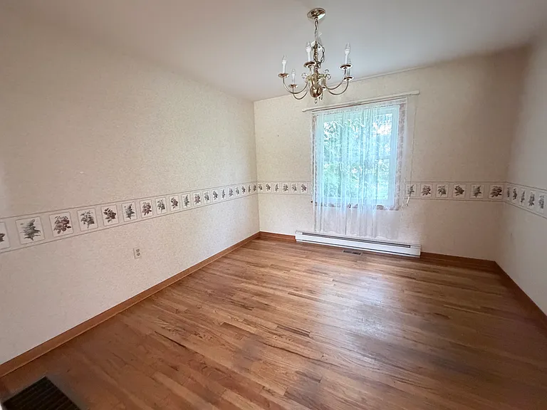 5849 Beverly Hills Rd — Photo 35