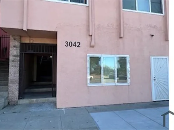 3042 Macarthur Blvd #A, Oakland, CA 94602