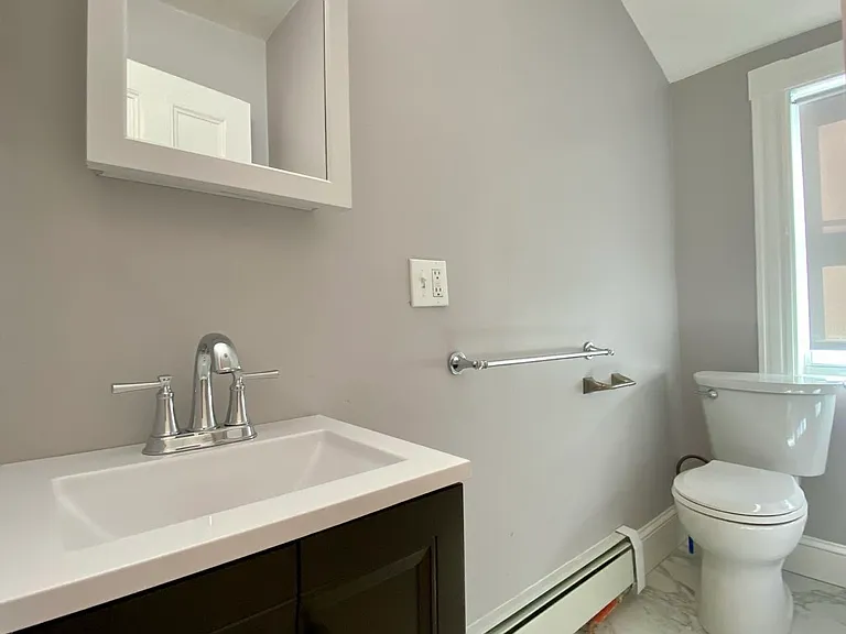 114 White St #3 — Photo 10