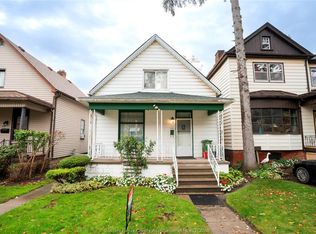 455 Vera Pl, Windsor, ON N9A 5W4