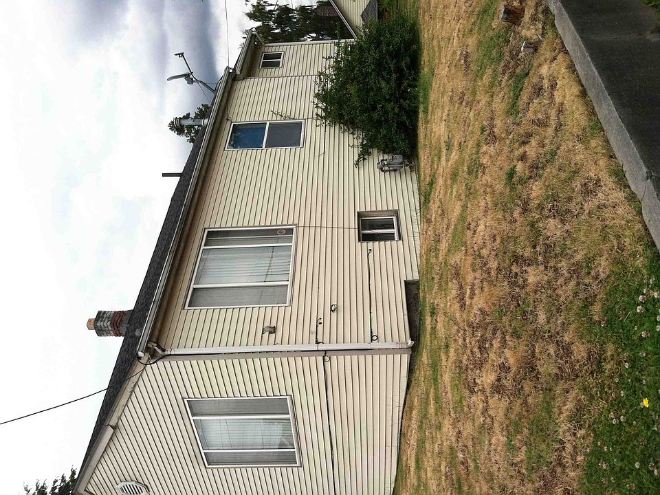2nd image of 8002 17th Ave NE