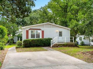 1108 Forest Dr., North Myrtle Beach, SC 29582