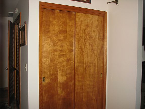 4th image of 304 E Ensey St