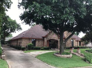 7402 Cheshire Dr, Arlington, TX 76016