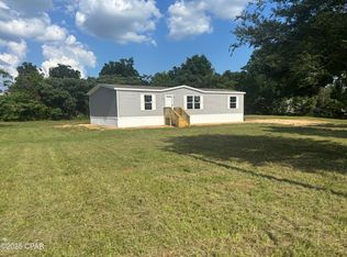 5151 Lynch Dr, Marianna, FL 32446