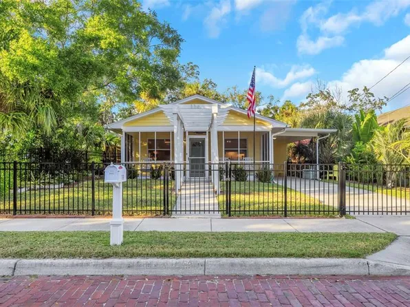 116 Read St, Tarpon Springs, FL 34689