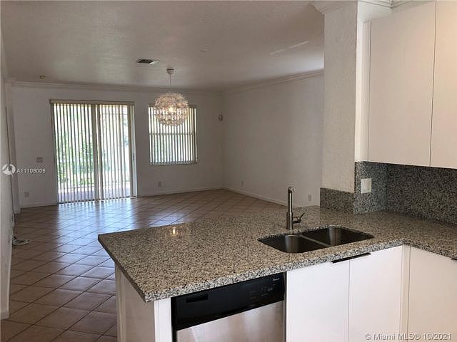 1st image of 693 Live Oak Ln #0